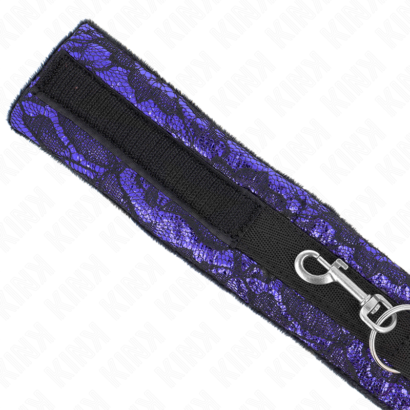 KINK - KORT SAMMETSSPETSHALSBAND MED SKÄRP 105 CM MED NYLONKANT 44 X 5,5 CM